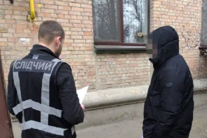 Київський «бізнесмен» постачав у військові частини непридатні до вживання консерви, - Поліція