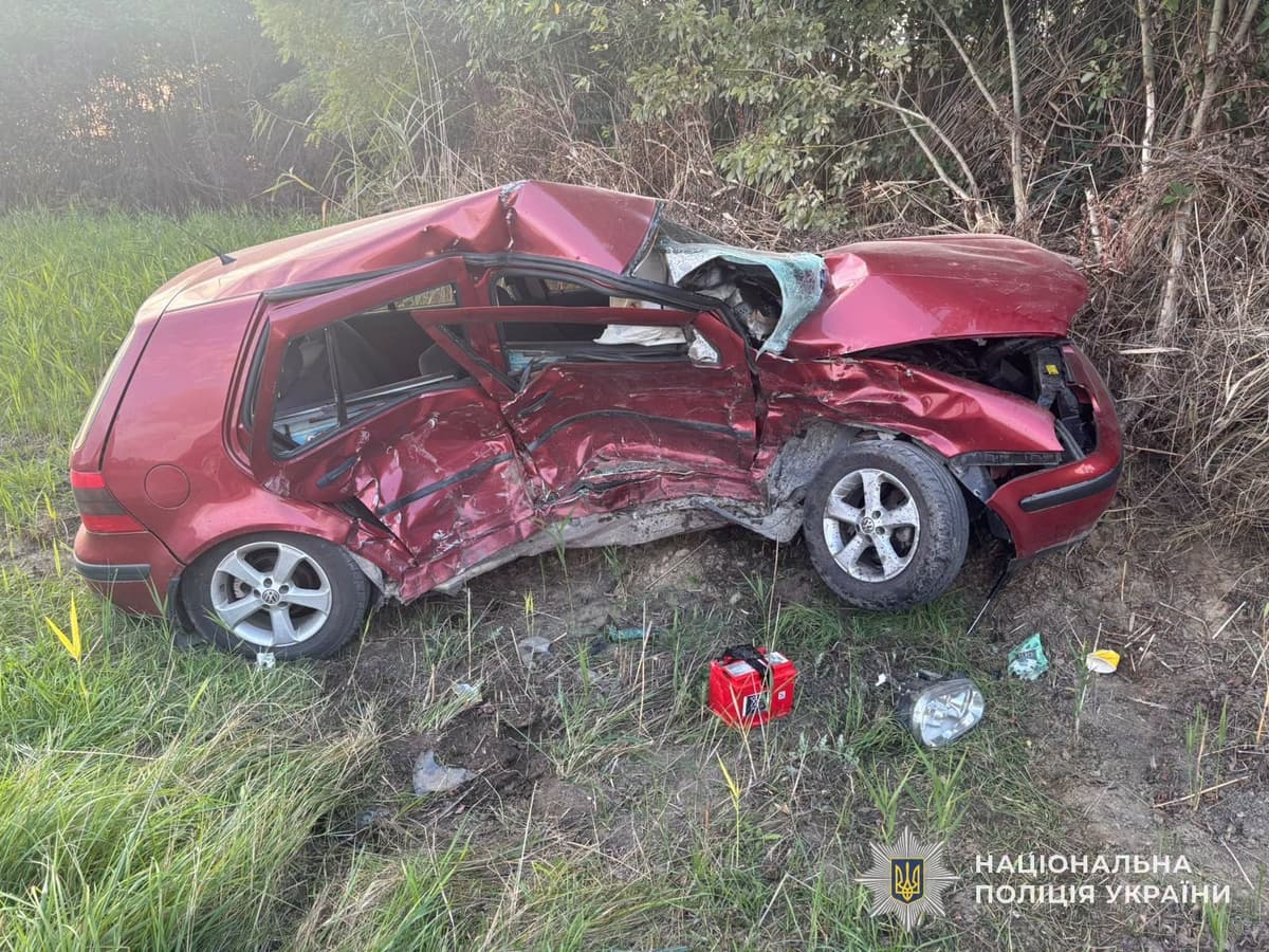 ДТП на Львівщині: 22-річний водій загинув на місці аварії