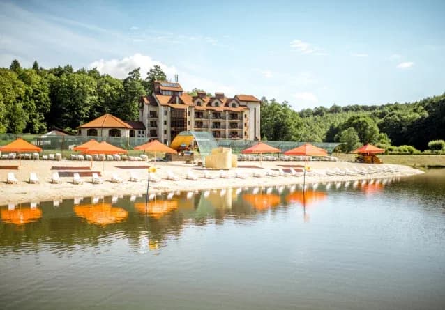 Пляж на "Бухті вікінгів"