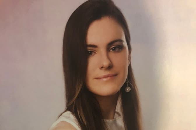 У Львові розшукують 19-річну дівчину, яка вийшла з дому і не повернулася