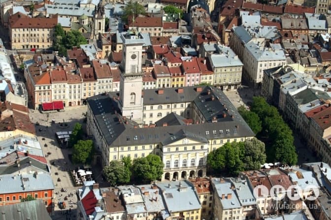 У центрі Львова дозволили будувати підземні туристичні маршурти та два готелі