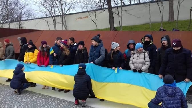 Фото дня. У Львові утворили Ланцюг єднання