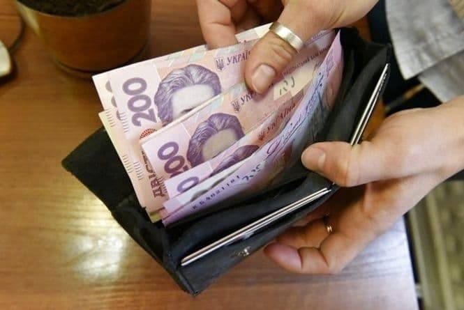 Кому підвищать пенсії у другому півріччі 2021. У Мінсоцполітики показали детальний план