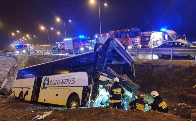 У Польщі перекинувся автобус з українцями. Є загиблий та постраждалі