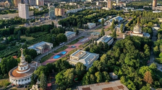На ВДНГ у Києві відремонтують внутрішні дороги за 1,1 млн гривень