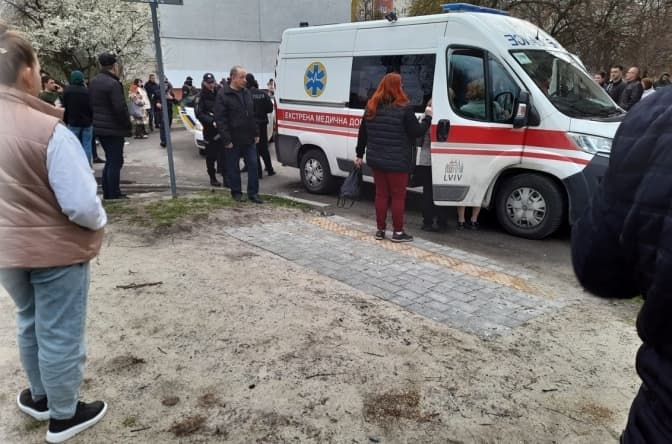 У Львові конфлікт біля школи між двома чоловіками закінчився убивством