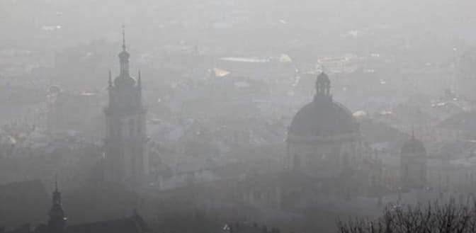 Укргідрометцентр спростував фейк про «брудну хмару» над Україною. Що не так із прогнозами Ventusky