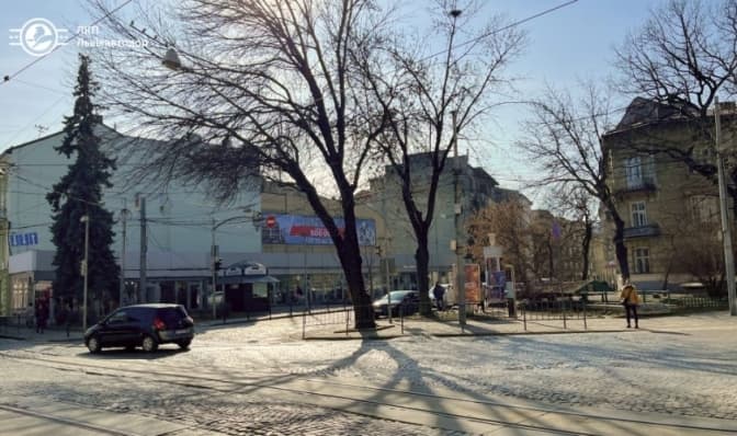 У центрі Львова оновили світлофори на двох перехрестях