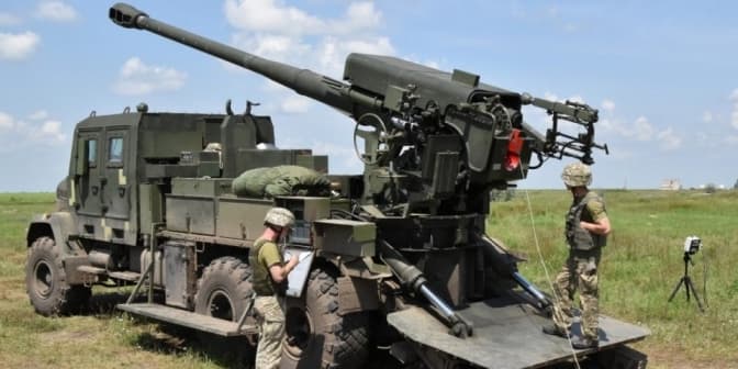 Нідерланди нададуть Україні сучасну зброю і самохідні гаубиці