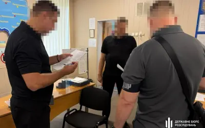 В понад сотні ТЦК проводять обшуки