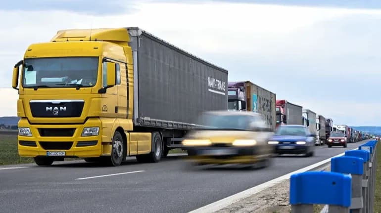 На одній із трас Львівщини змінять рух транспорту: деталі