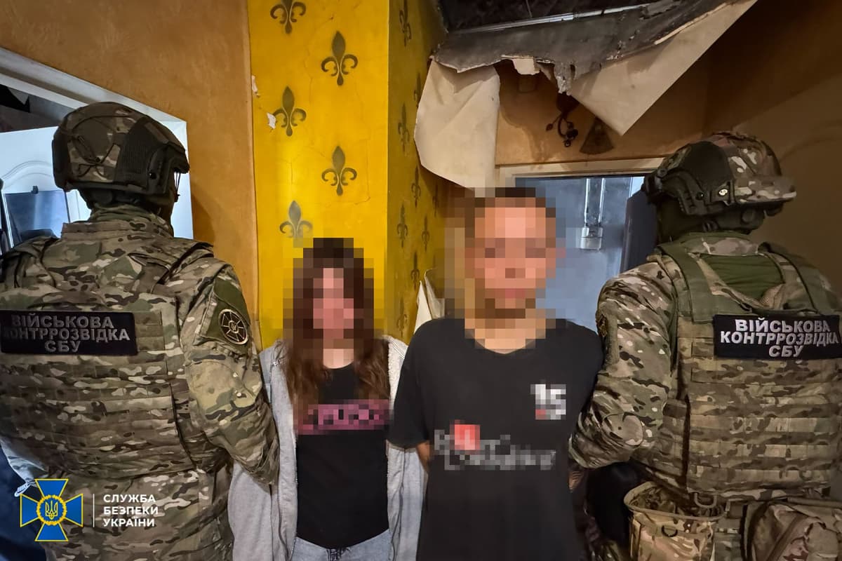 СБУ зірвала серію терактів, які були замасковані під "вечірку": затримали двох агентів фсб