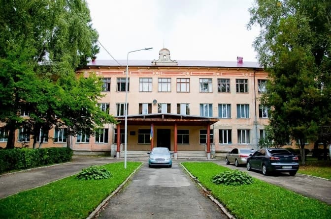 Міська рада Львова виділить мільйон гривень на ліцей, який очолив рейтинг шкіл за результатами ЗНО