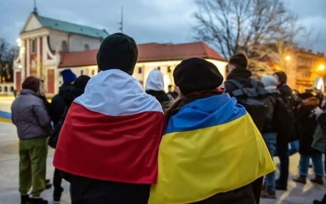 Польща продовжила тимчасовий захист для українців