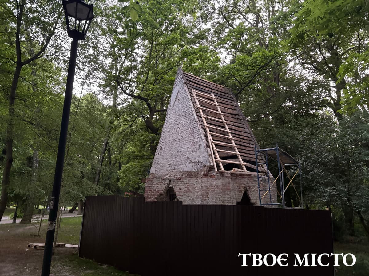 У Стрийському парку відновлюють кіоск 1920-х років: що там буде