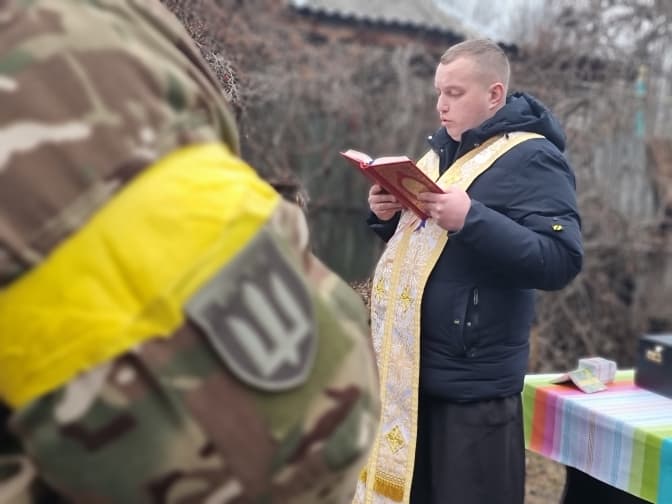 Військовослужбовці зі Львівщини показали, як святкують Різдво на передовій