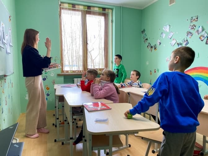 Тут вчать самостійності. Що таке демократична школа