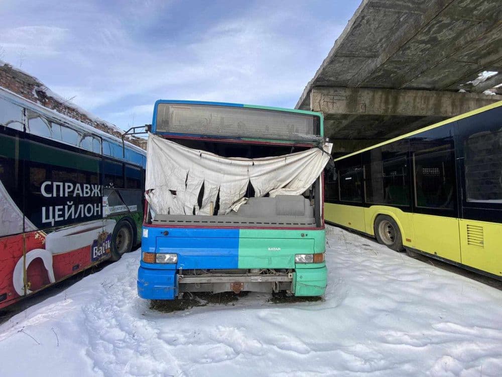 У Львові старі міські автобуси хочуть передати на потреби військових