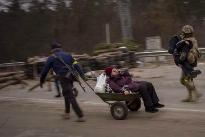 Фото: AP Photo / Vadim Ghirda, Emilio Morenatti