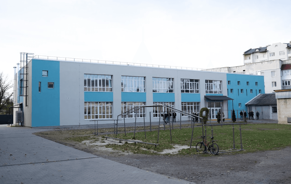Оновлене училище №34 в Стрию / ЛОДА