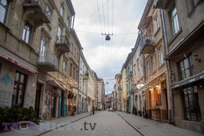 Переселенців у Львові запрошують на безкоштовні екскурсії, концерти та прогулянки. Розклад