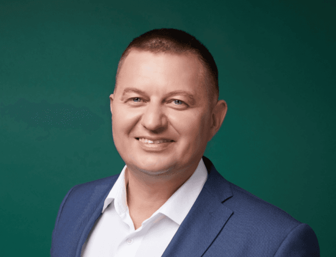 Для інтерв’ю керівника Служби автодоріг Львівщини використали фото дороги в Мурманську
