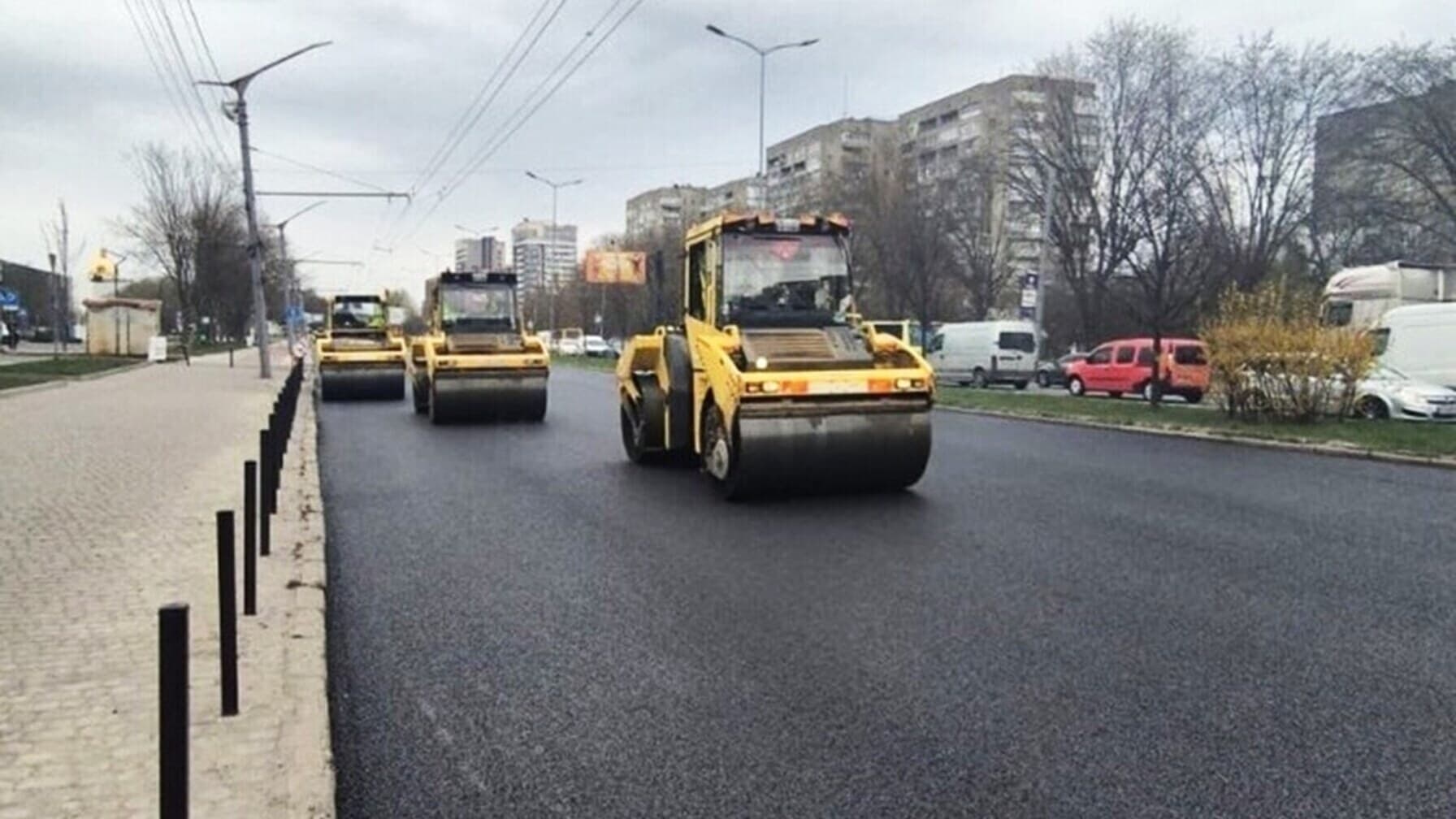 Частина вул. Стрийської під час робіт з асфальтування. / фото: ЛМР