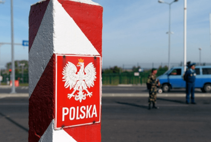 “Напад на Польщу може відбутись найближчим часом”: світові ЗМІ про плани Росії