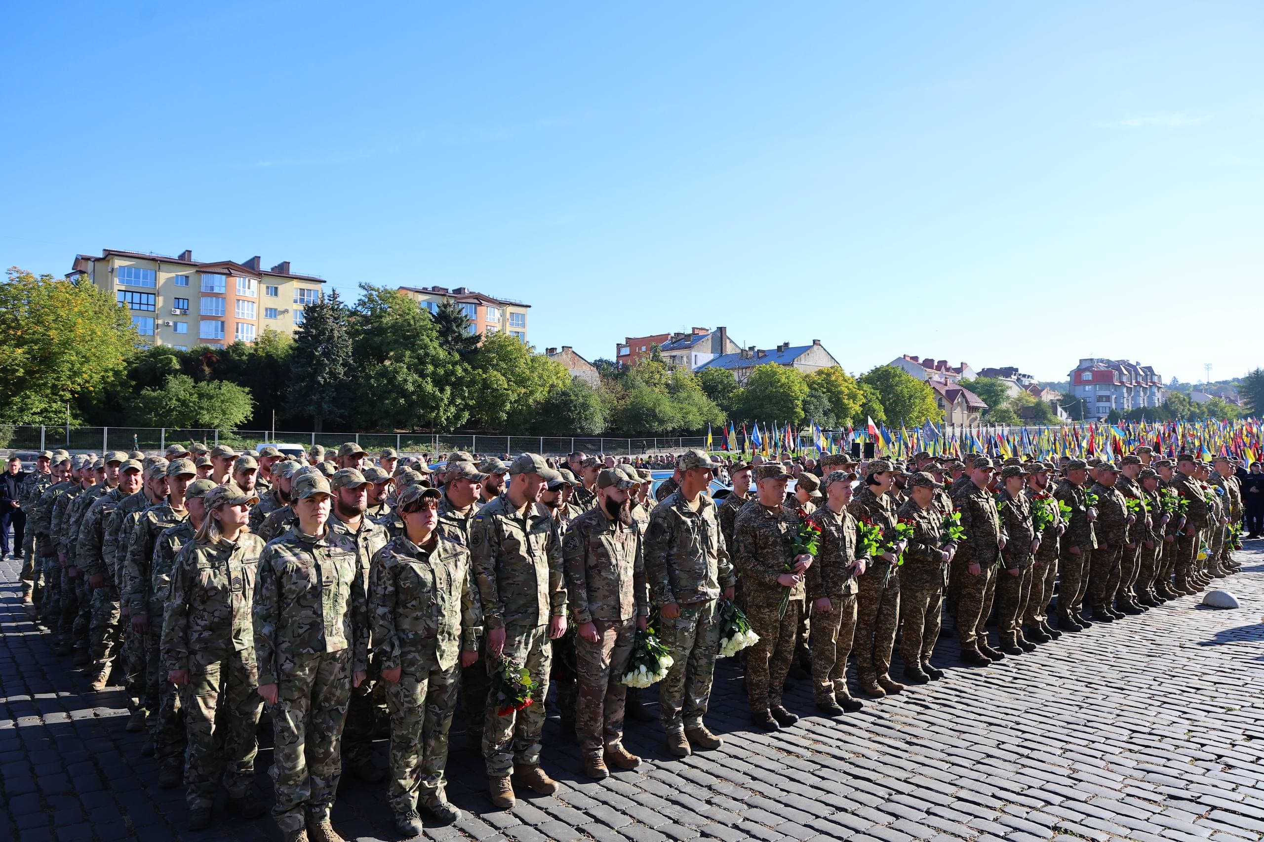 Вшанування на Полях почесних поховань / фото: ЛОВА