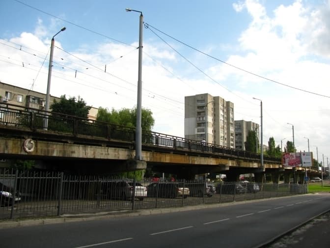 У Львові з проханням добудови моста на Науковій зареєстрували петицію до президента
