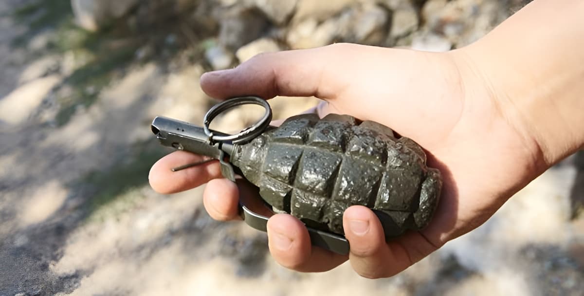 У Білій Церкві невідомий кинув гранату в будівлю ТЦК