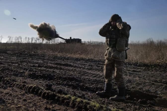 Ворог обороняється на трьох напрямках та готується до мобілізації, ‒ Генштаб