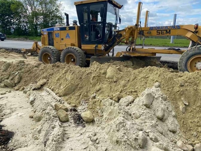 На Львівщині будують нову кільцеву розв’язку. Фото