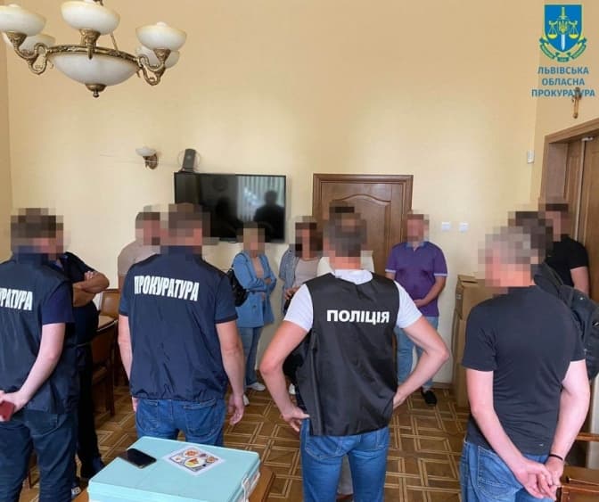 У Львові на хабарі викрили начальника Держпродспоживслужби Львівщини