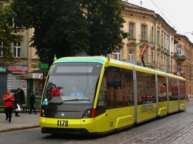 У Львові зареєстрували петицію про облаштування громадського транспорту системами кондиціонування