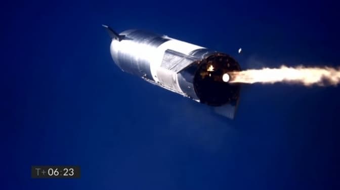 SpaceX запустив прототип міжпланетного корабля Starship, та він розбився. Трансляція