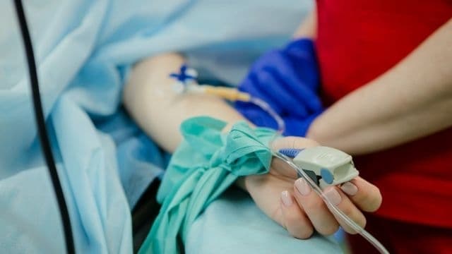 Лікарі розповіли, через що померла вагітна 23-річна жінка із Covid-19