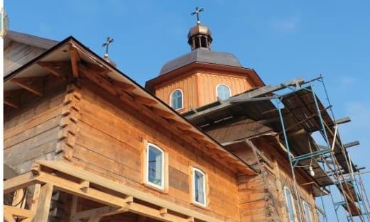 На Львівщині завершують реставрацію 200-річного дерев'яного храму. Фото