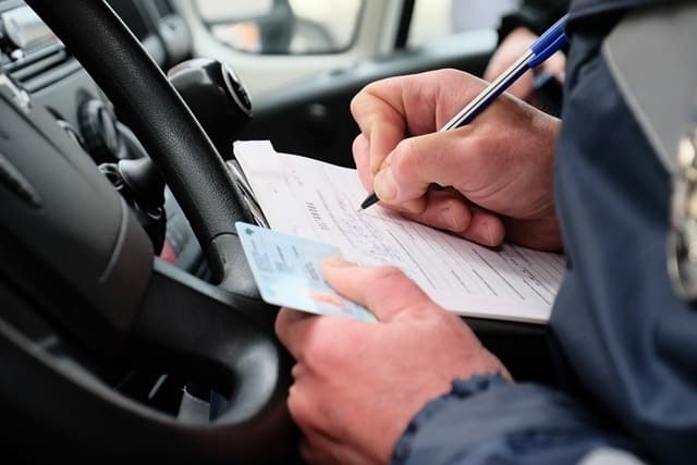 На Львівщині двоє перевізників через порушення сплатять по 17 тисяч гривень
