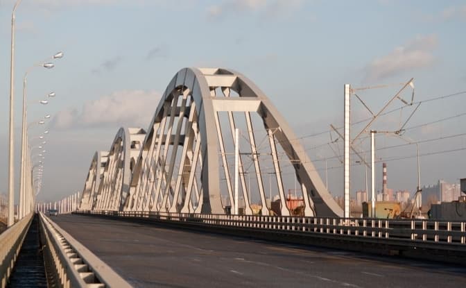 Кличко відповів, коли розблокують рух мостами під час тривог в Києві