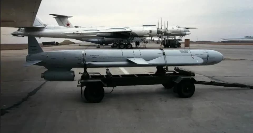 Російська ракета Х-101 / фото: defence-ua