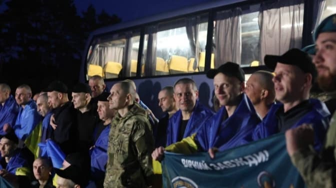 З російського полону повернулися двоє захисників зі Львівщини