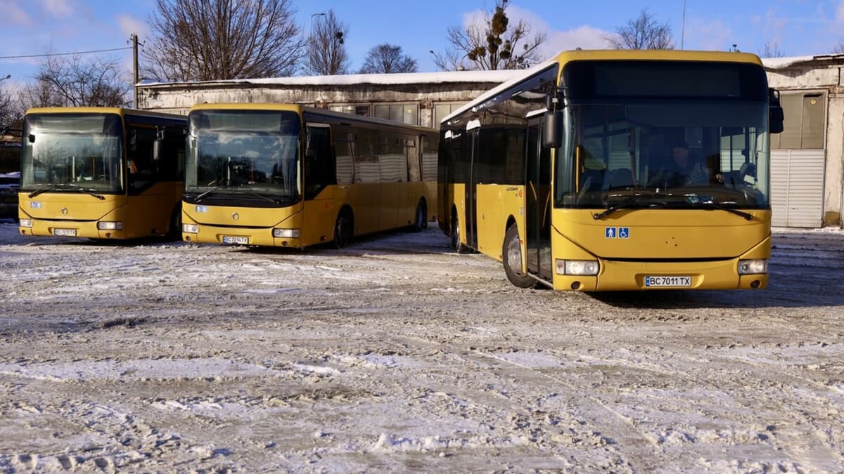 У Львові розповіли, доки передані автобуси допомагатимуть Одесі з перевезеннями