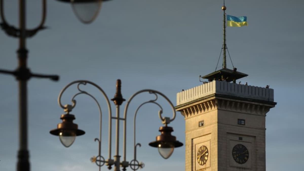 Жителів Львівщини попередили про погіршення погоди до кінця доби