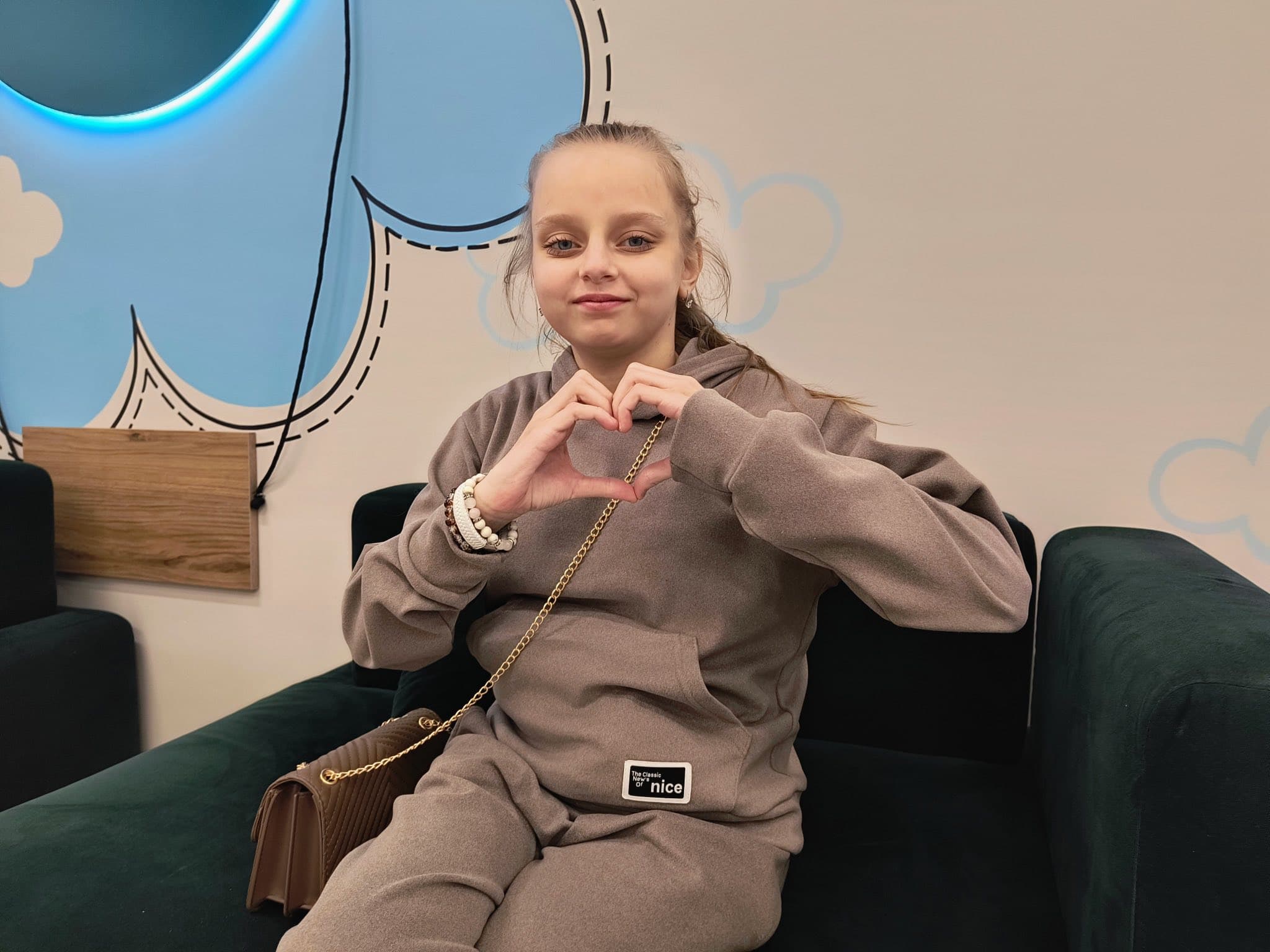 13-річна харків'янка Марія Момот отримала органи від мами і від тата / фото Першого медичного об'єднання Львова