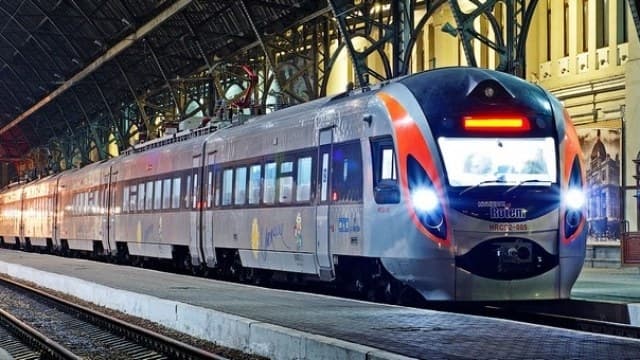 Як доїхати з Києва до Львова на Різдво. Укрзалізниця призначила нові потяги