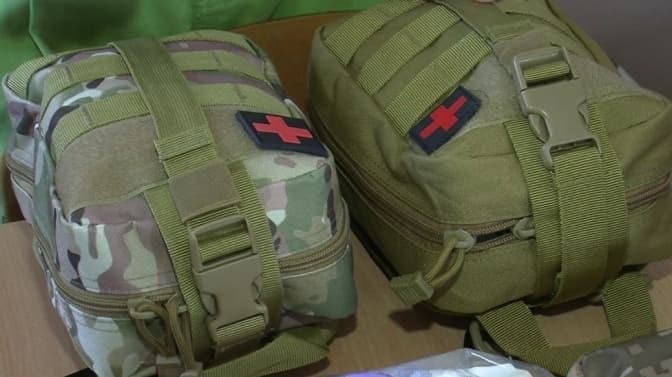 Посадовців військової частини на Київщині судитимуть за постачання ЗСУ неякісних аптечок