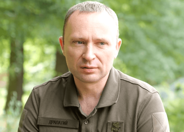 В Україні призначили нового командувача Сухопутних військ. Що про нього відомо