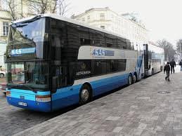 Львів'яни просять облаштувати паркінг для туристичних автобусів