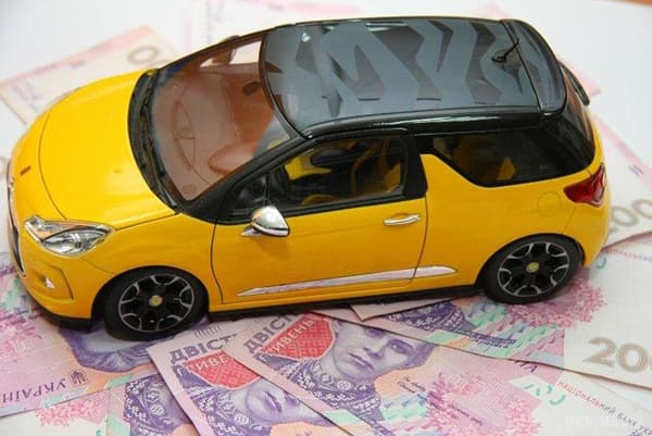 У Львові внесли зміни до податку на транспорт. Скільки і кому доведеться платити?